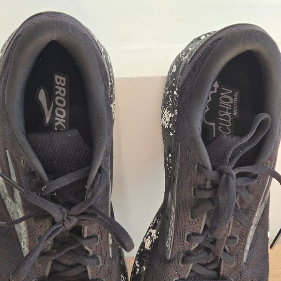 Brooks Mens Ghost 16 Sneakers  11.5 D /45.5 Running Athletic Shoe Black Lava EUC - Picture 5 of 10